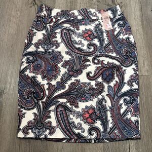 Ann Taylor Loft Floral A-Line Skirt Red White Blue Paisley Print Size 0P